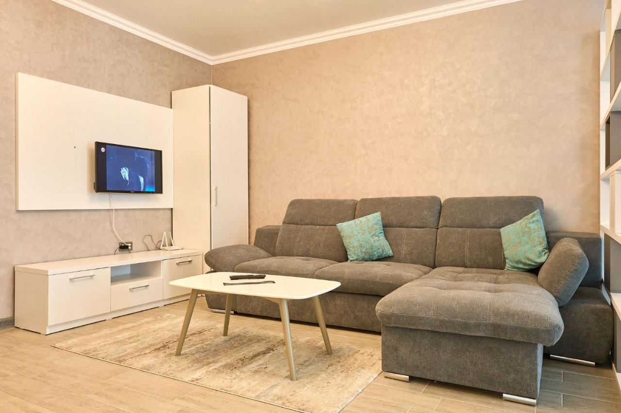 Moonstar Apartment - Spa N Pools Beach Resort Mamaia Exteriér fotografie